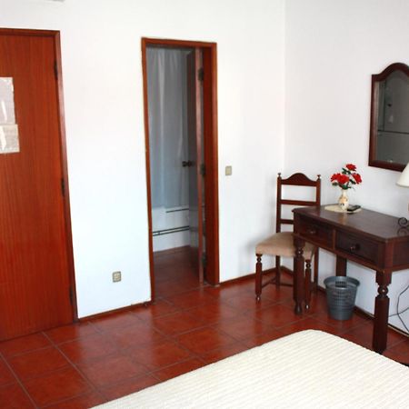 Hotel Dona Leonor Caldas Da Rainha Oda fotoğraf